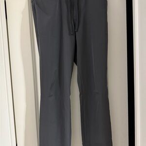 Magellan Outdoors women’s Charcoal Joggers